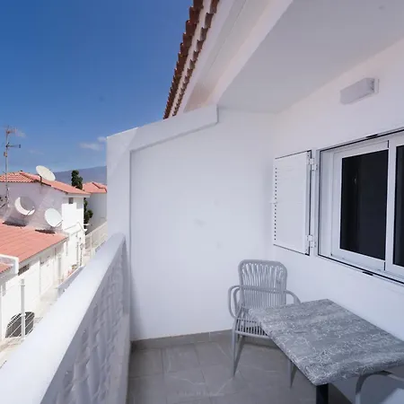 提纳弗花园公寓式酒店 3*