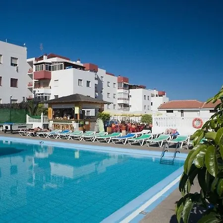 提纳弗花园公寓式酒店 3*