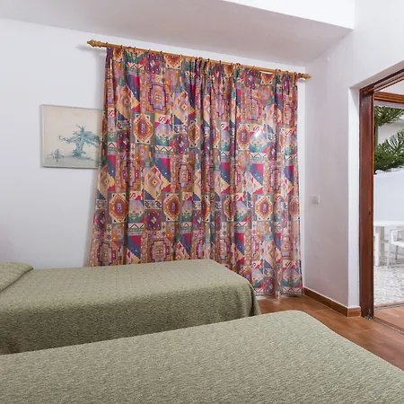 Tinerfe Garden מלון דירות