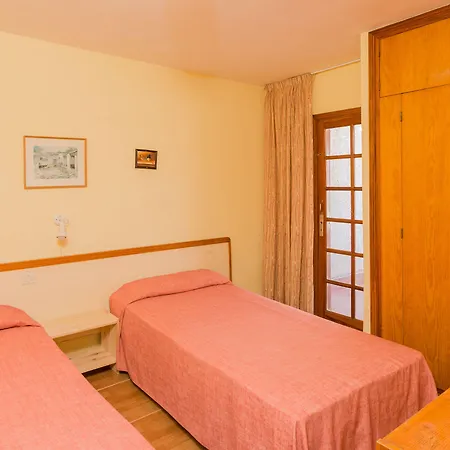 Tinerfe Garden מלון דירות אדחה