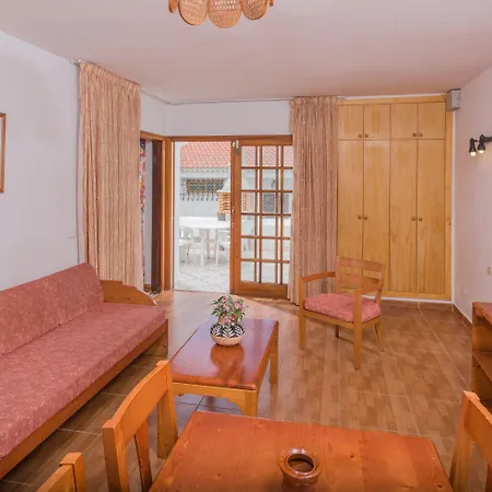 Tinerfe Garden מלון דירות 3*