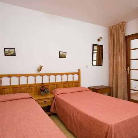 מלון דירות Tinerfe Garden 3*